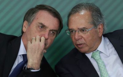 Bolsonaro envia ao Congresso projeto que altera ICMS sobre combustíveis